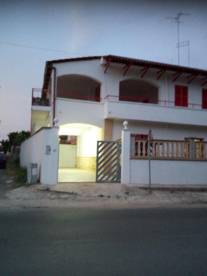 Villa Angela Chiara Porto Cesareo Buitenkant foto